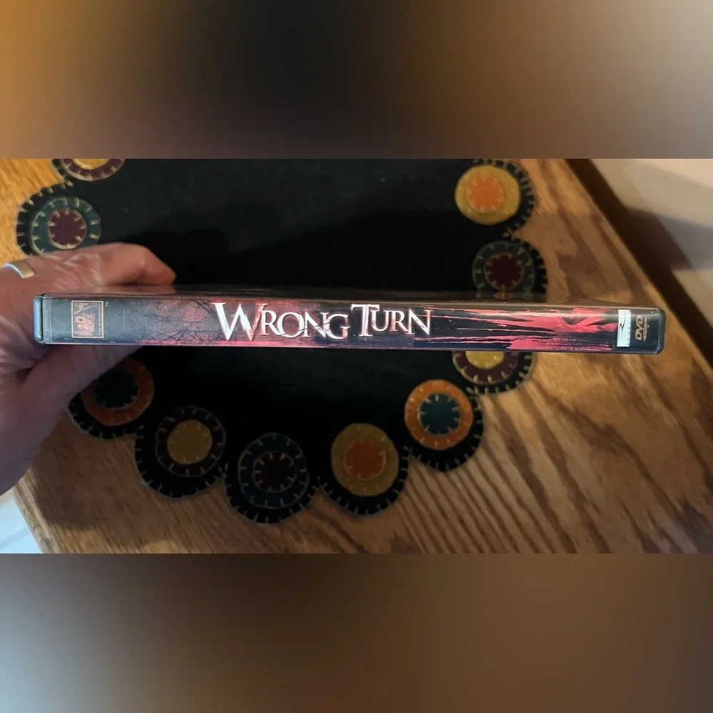‼️SOLD‼️ Wrong Turn (DVD) By: Summit Entertainment Presents 🎃 - Picture 3 of 13